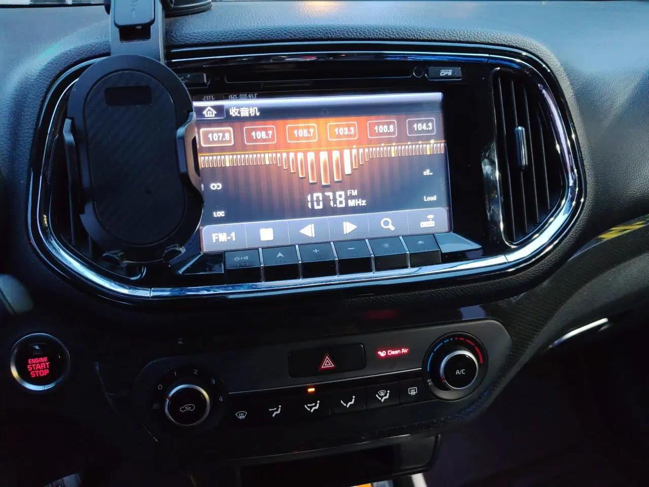 Kia KX3 2015 1.6L Automatic Two-Wheel Drive DLX — миниатюра 13