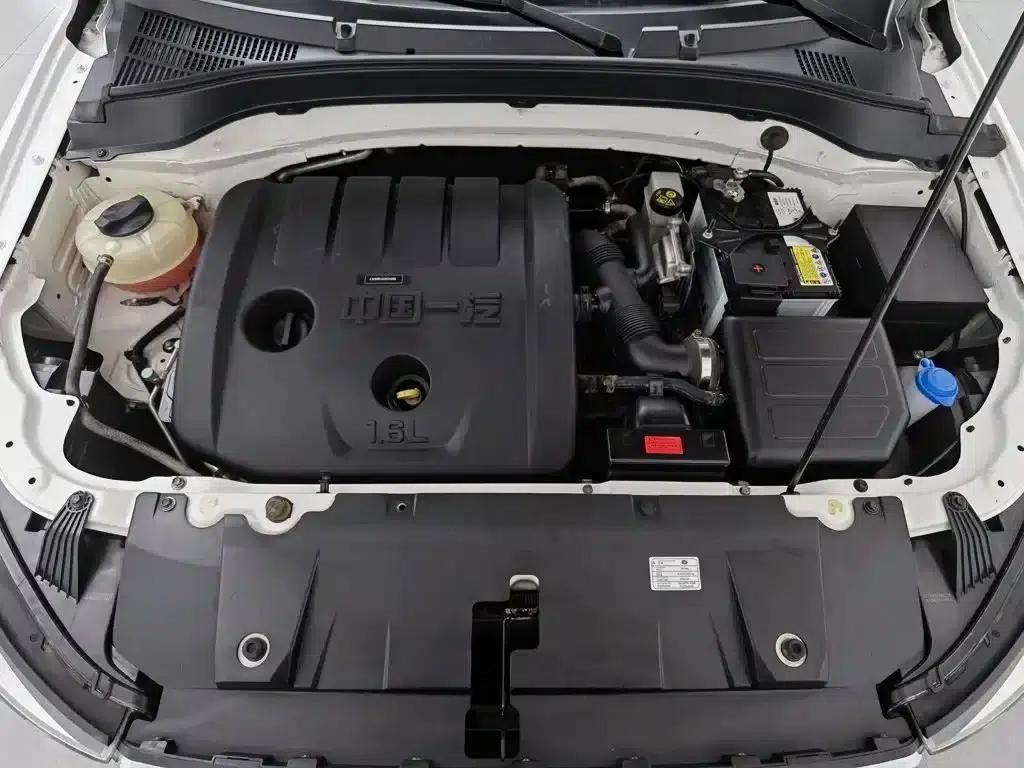 Bestune X40 2018 Popular Edition 1.6L Automatic Luxury — миниатюра 6