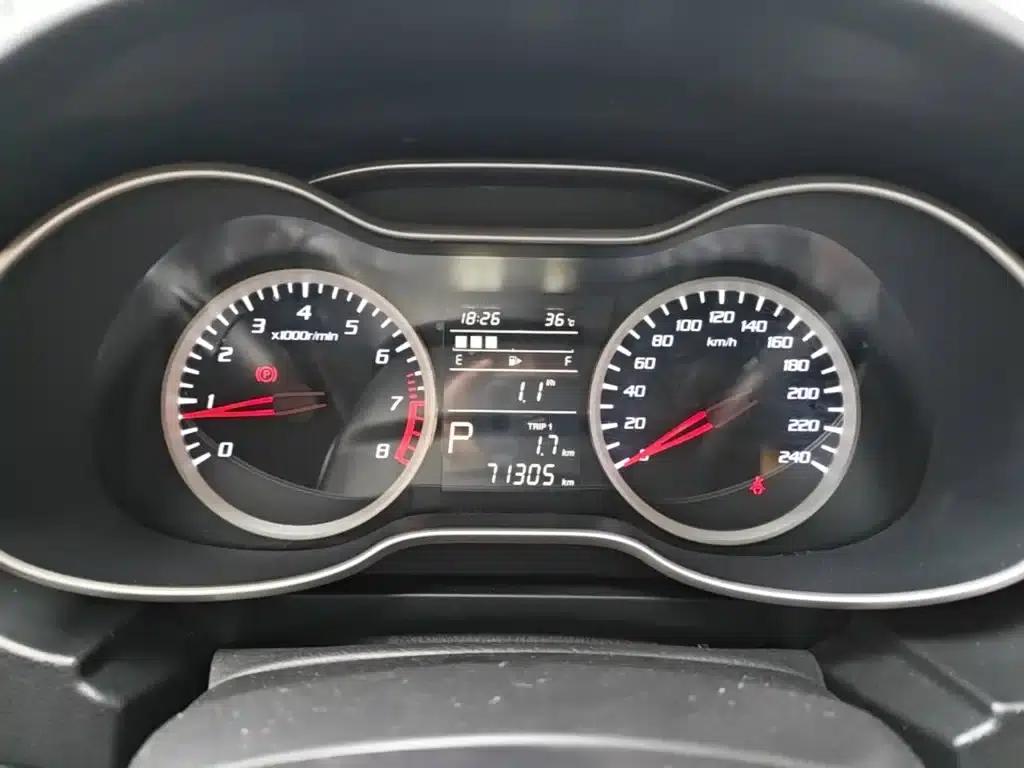 Bestune X40 2019 1.6L Automatic Luxury Model (China VI Emission Standard) — миниатюра 12
