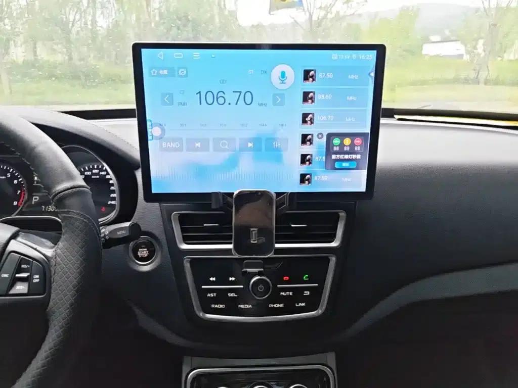 Bestune X40 2019 1.6L Automatic Luxury Model (China VI Emission Standard) — миниатюра 13