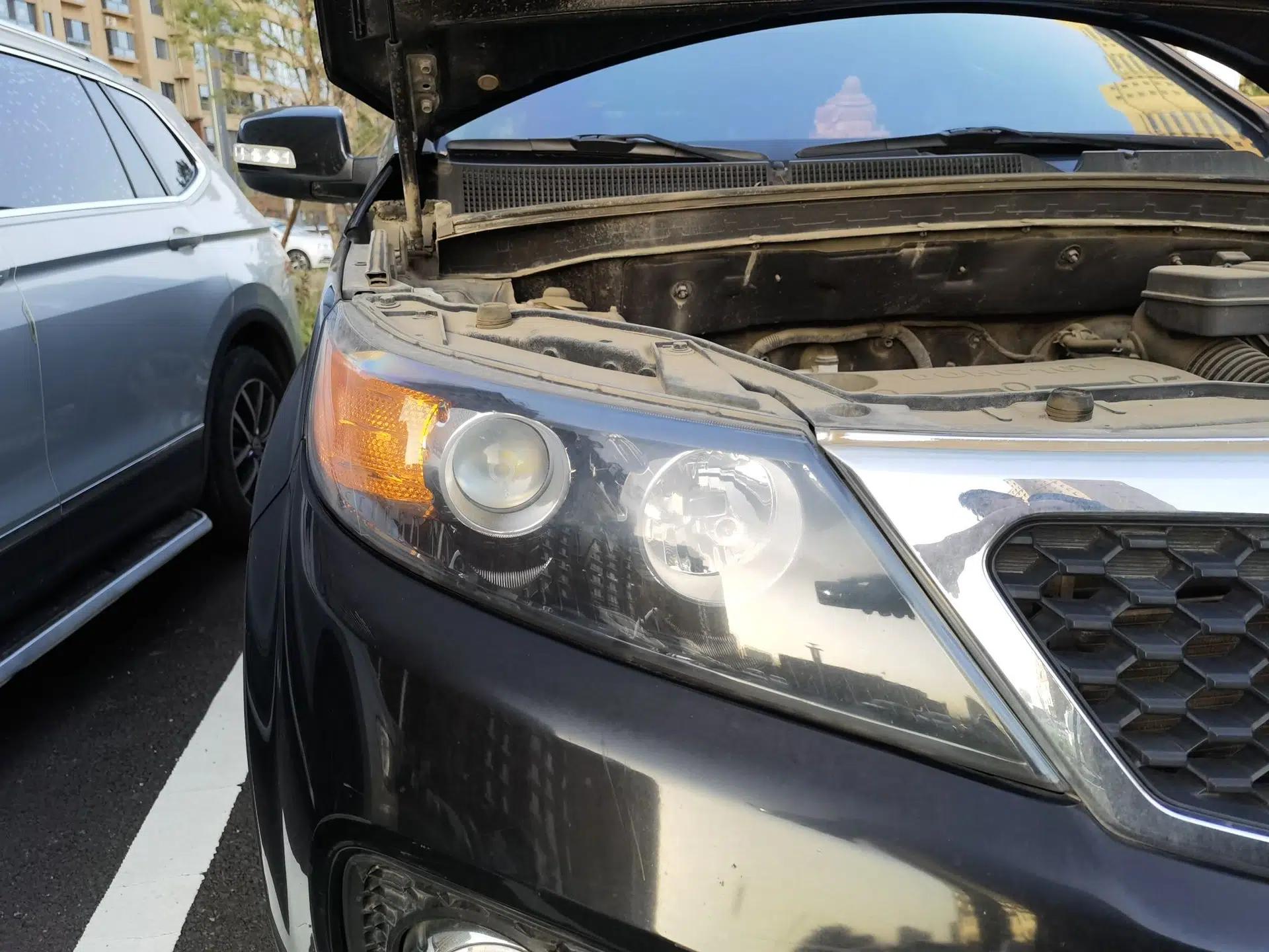 Kia Sorento 2012 2.4L Gasoline Comfort Edition — миниатюра 7