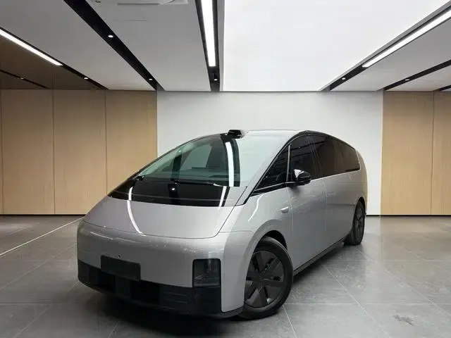 Li Auto MEGA 2024 Ultra Edition