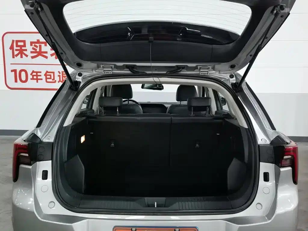 Bestune T55 2022 1.5T Automatic Super Edition — миниатюра 16