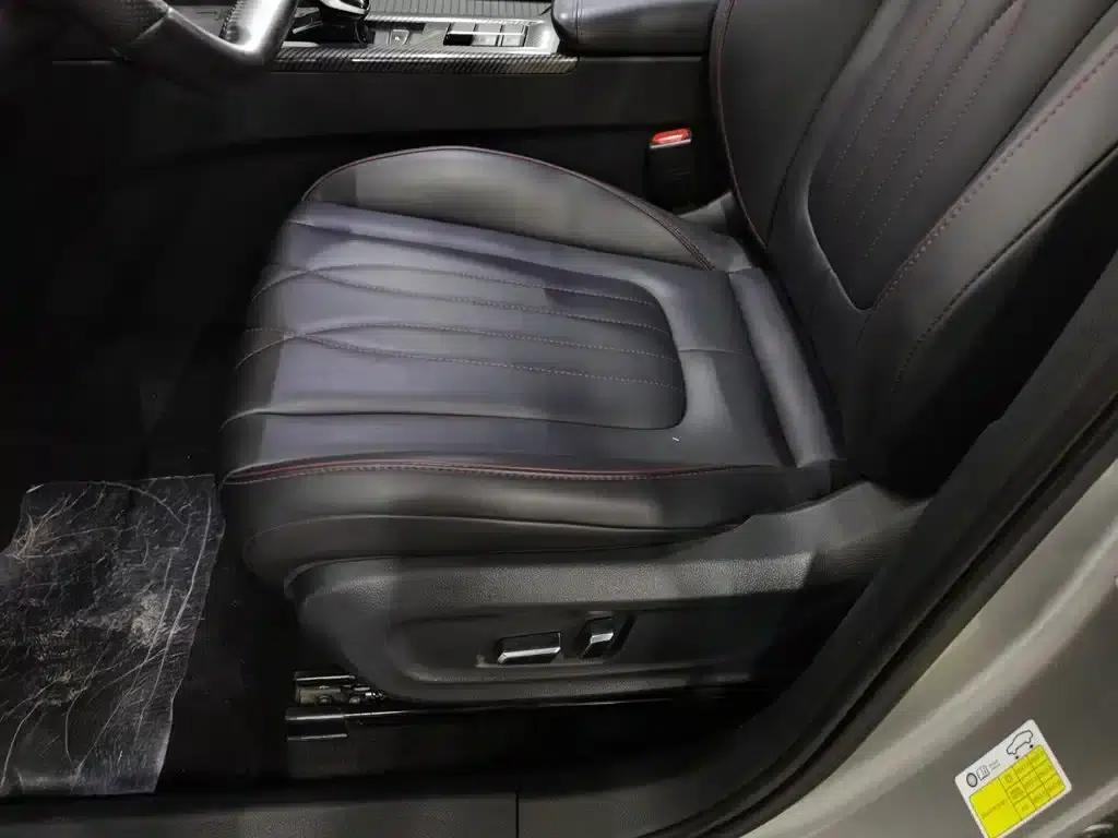 Bestune T55 2022 1.5T Automatic Super Edition — миниатюра 20