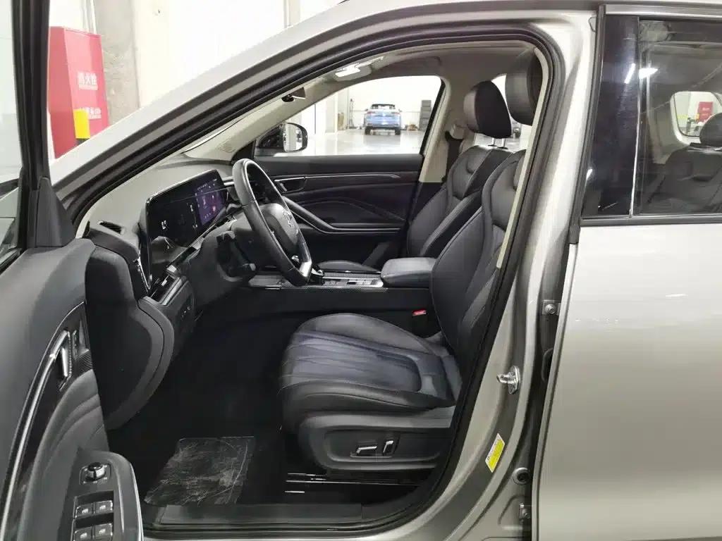 Bestune T55 2022 1.5T Automatic Super Edition — миниатюра 10