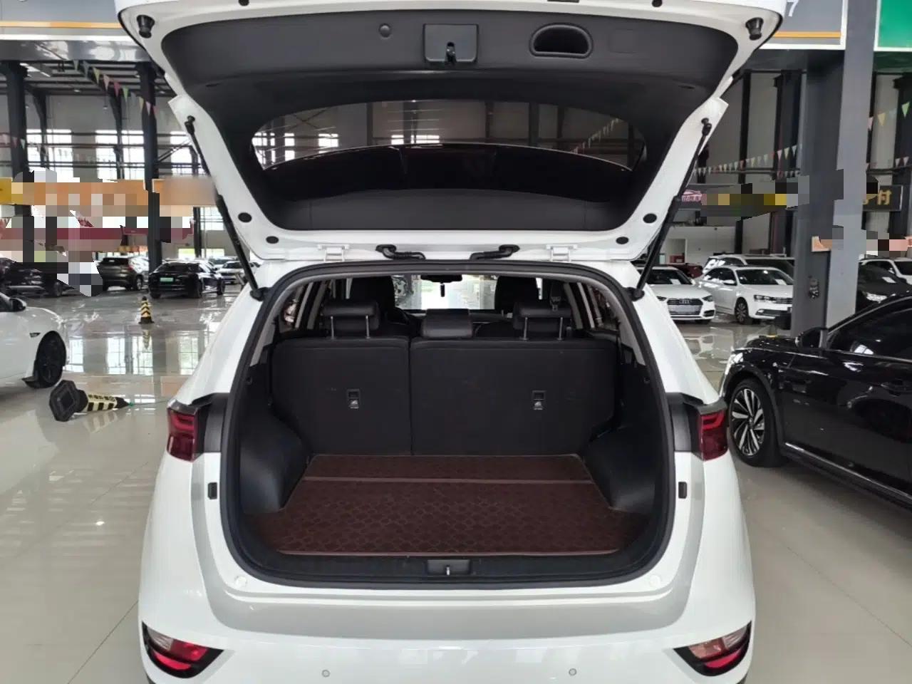 Kia KX5 2021 1.6T Automatic Two-Wheel Drive Luxury Edition — миниатюра 22