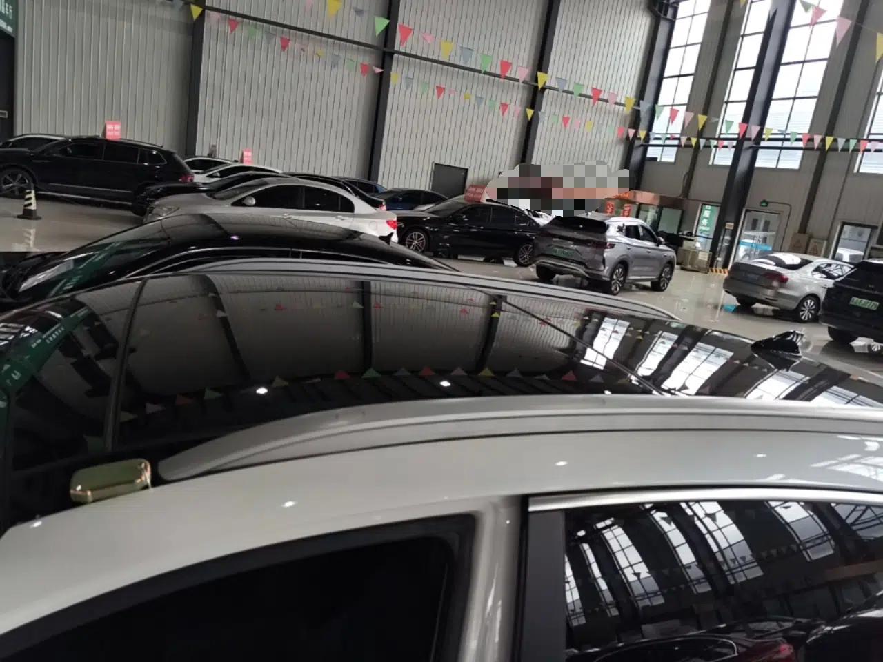 Kia KX5 2021 1.6T Automatic Two-Wheel Drive Luxury Edition — миниатюра 7