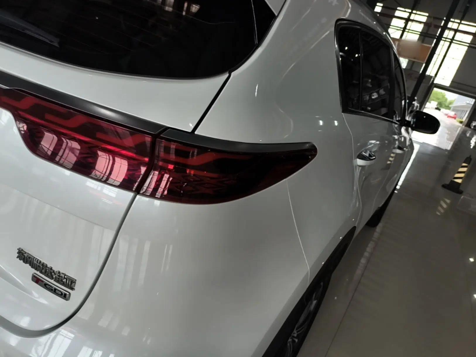 Kia KX5 2021 1.6T Automatic Two-Wheel Drive Luxury Edition — миниатюра 9