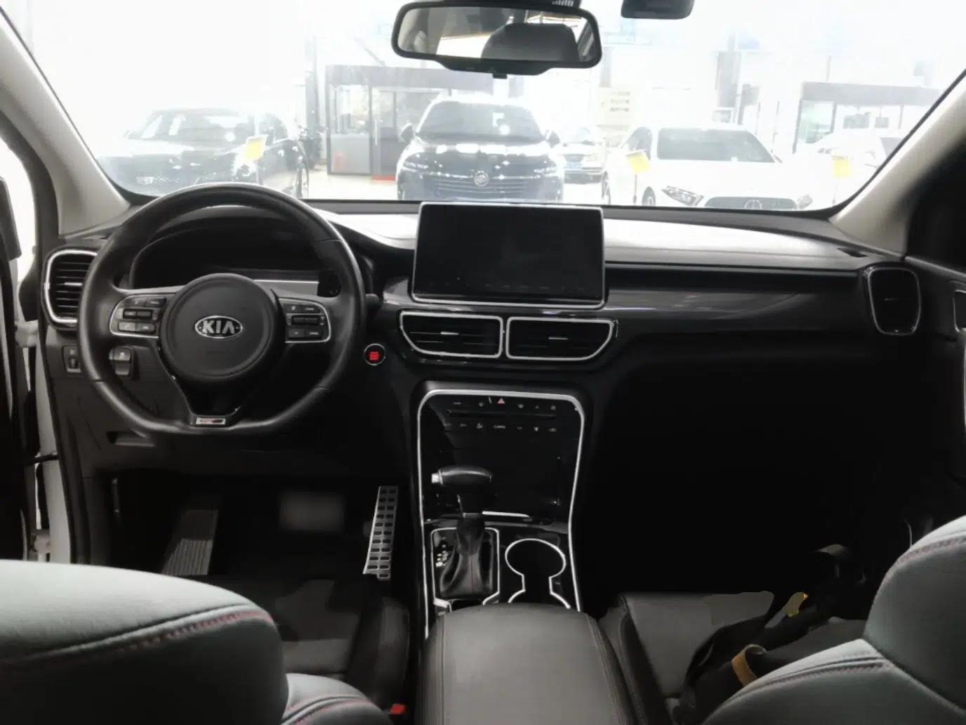 Kia KX5 2019 1.6T Automatic Two-Wheel Drive Elite Edition — миниатюра 12