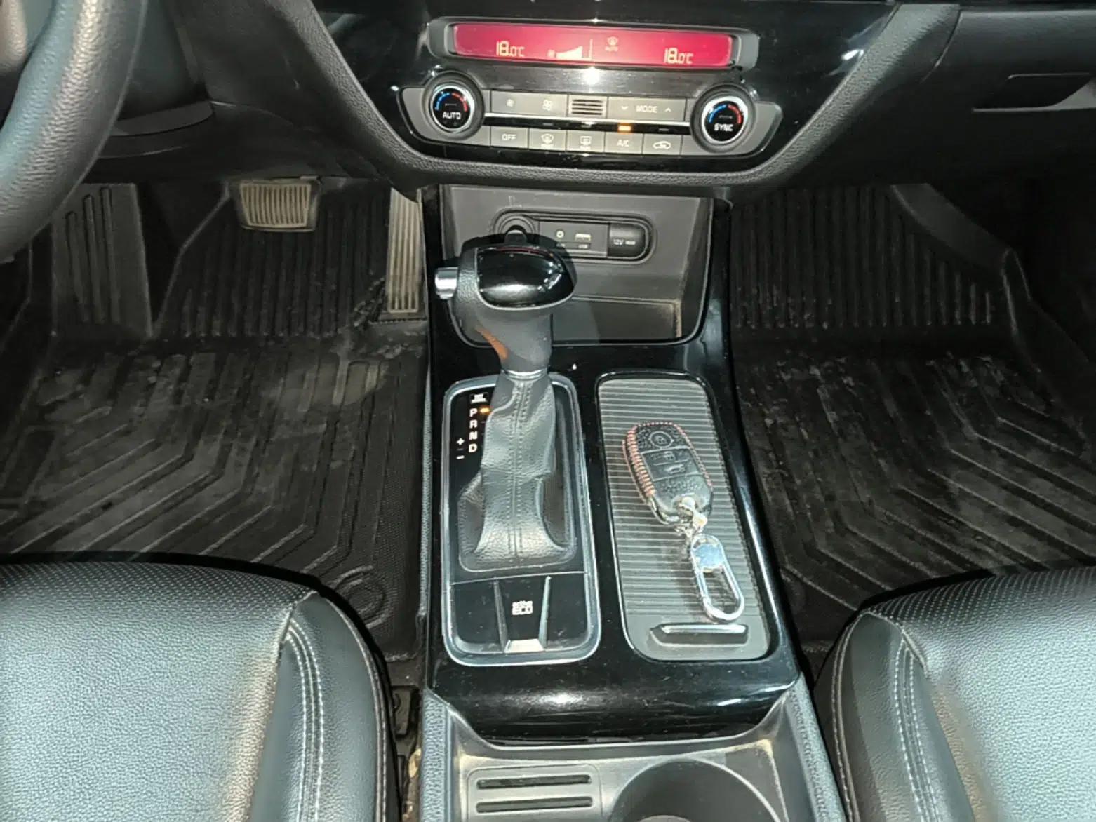 Kia K4 2015 1.8L Automatic GLS Special — миниатюра 16