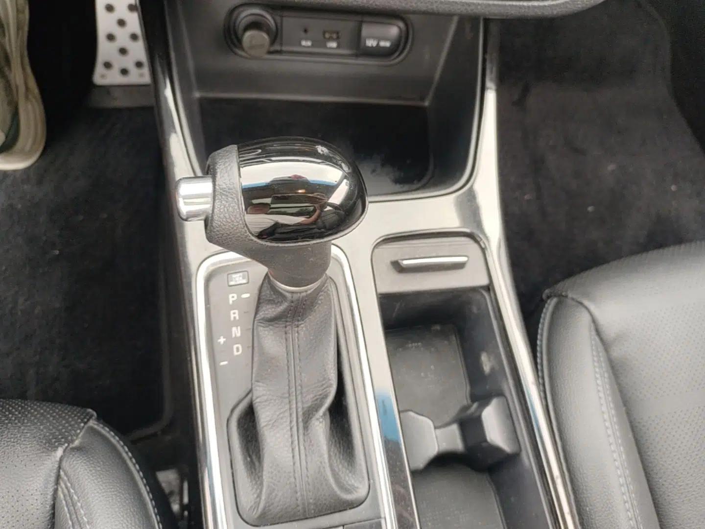 Kia K4 2014 1.8L Automatic GLS — миниатюра 16