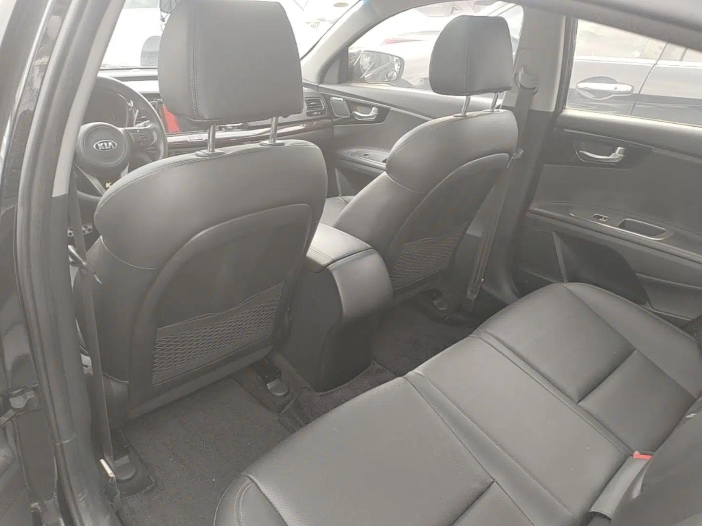 Kia K4 2014 1.8L Automatic GLS — миниатюра 17