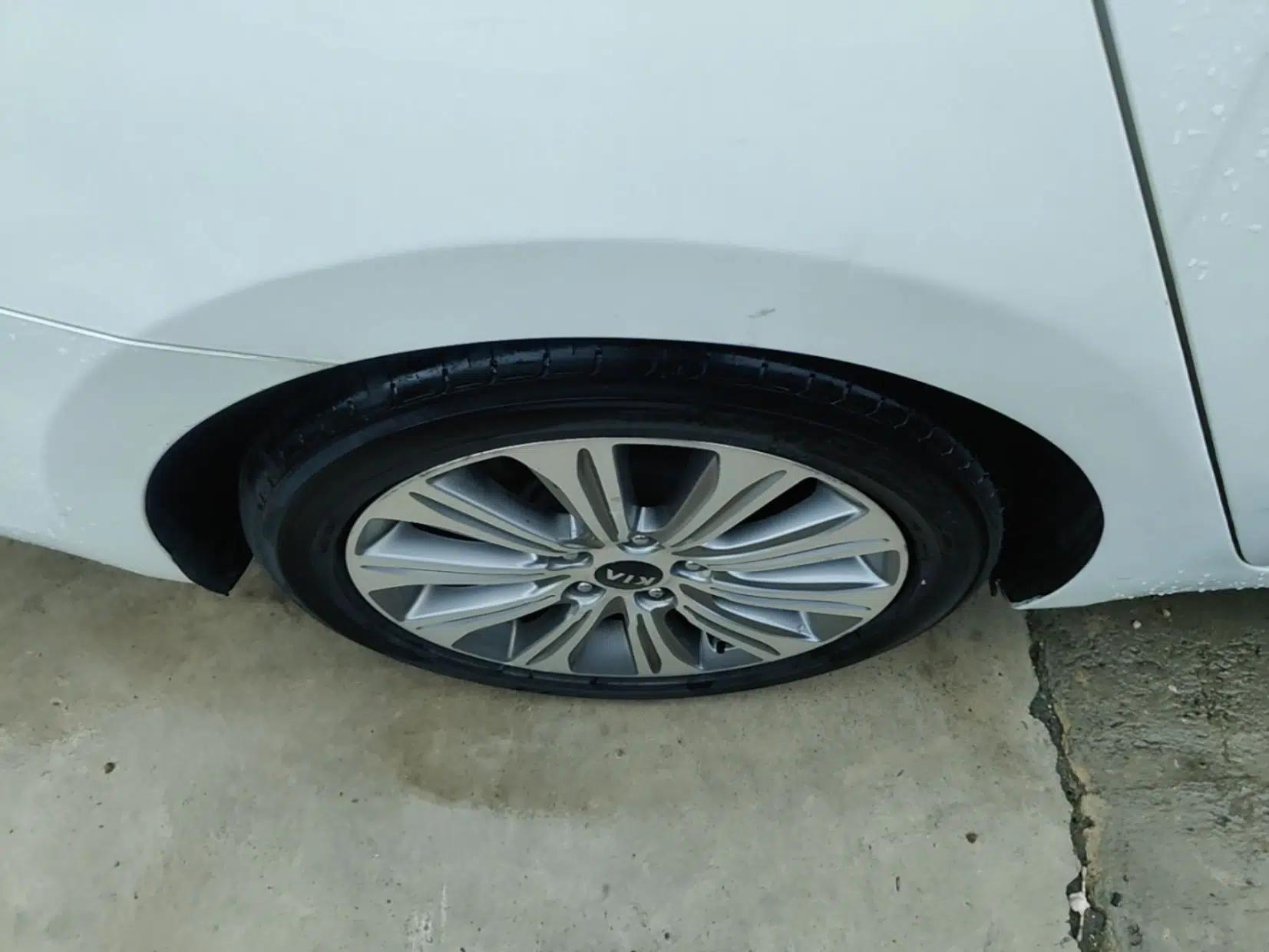 Kia K4 2014 1.8L Automatic DLX — миниатюра 11