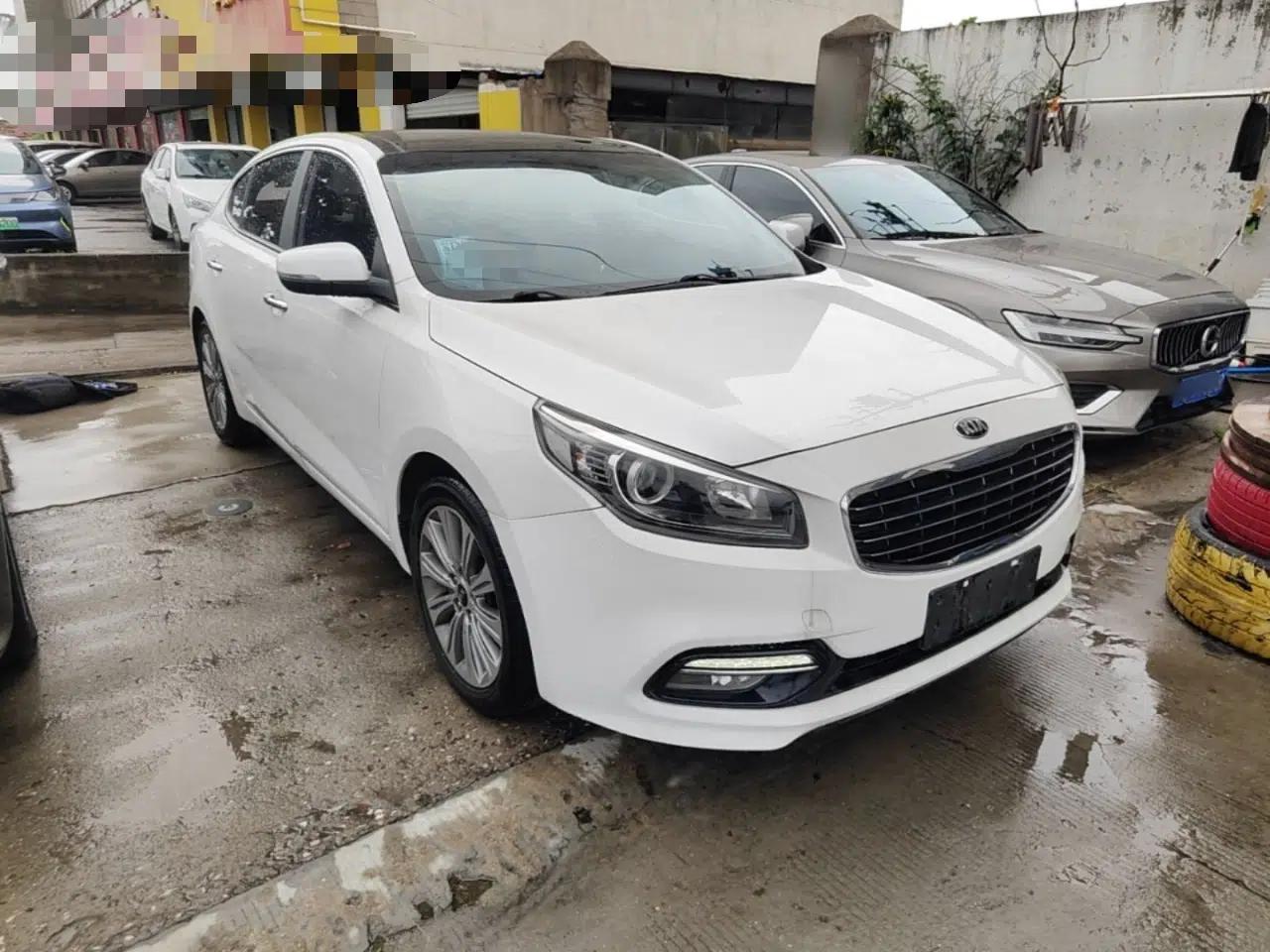 Kia K4 2014 1.8L Automatic DLX — миниатюра 3
