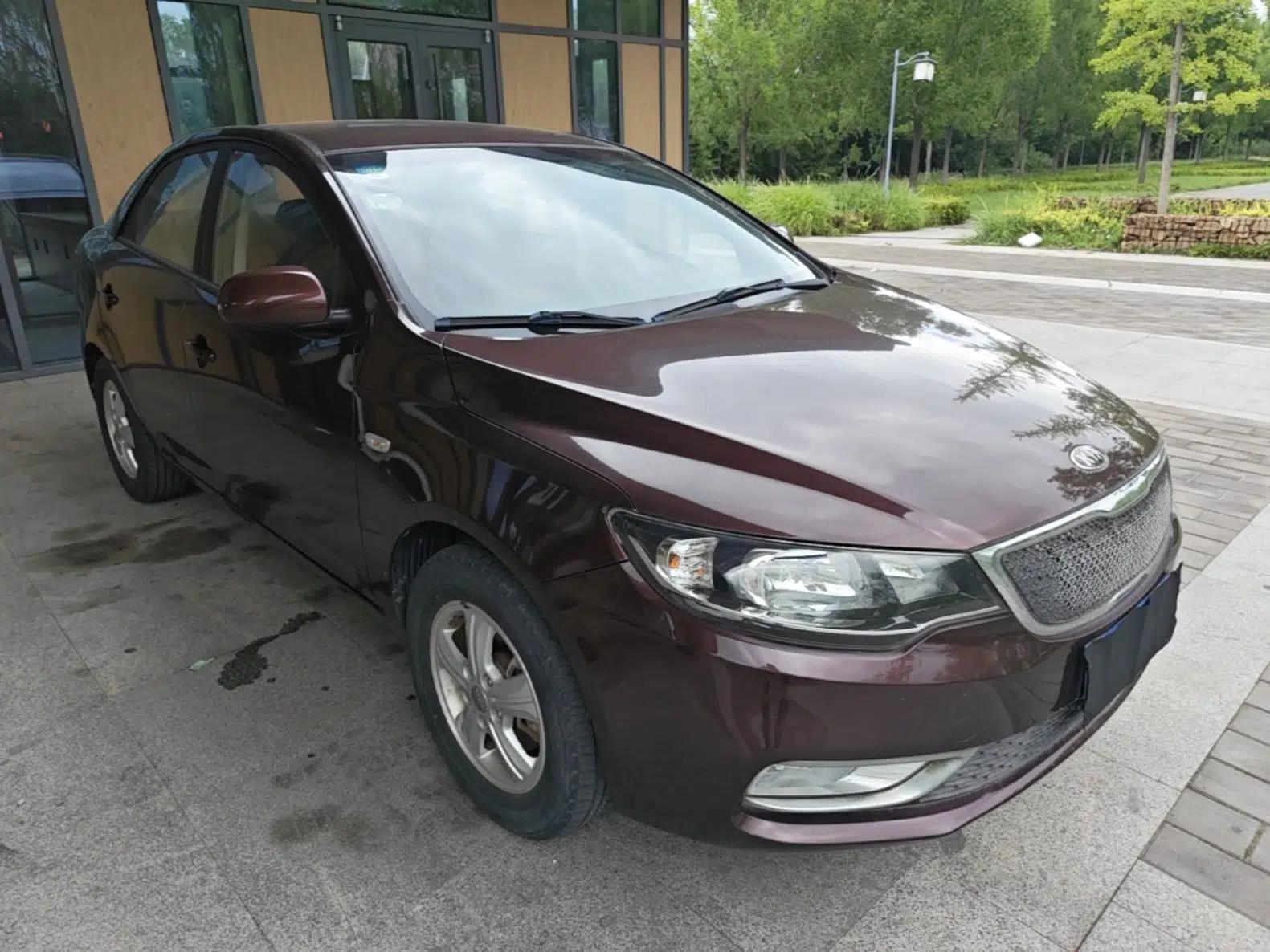 Kia Forte 2014 1.6L MT GL — миниатюра 3