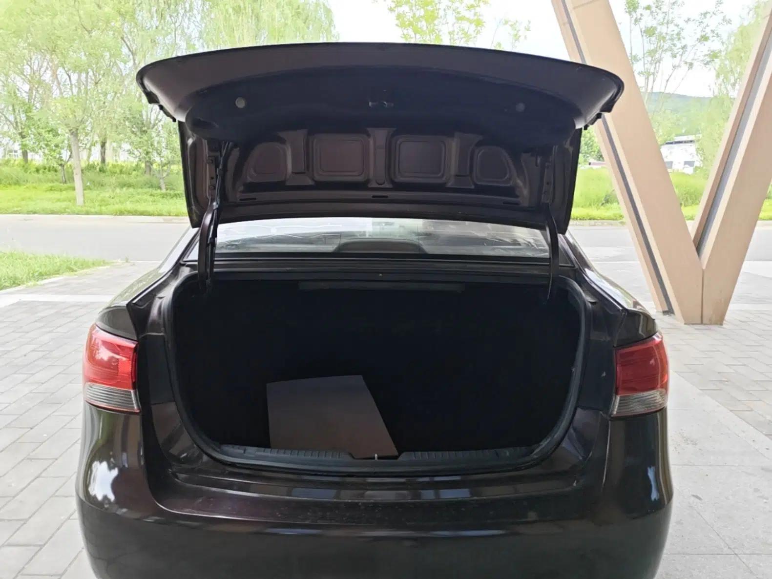 Kia Forte 2014 1.6L MT GL — миниатюра 22