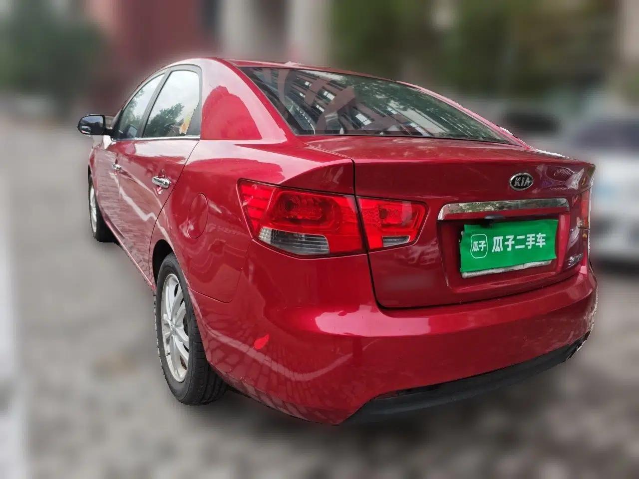 Kia Forte 2011 1.6L AT Premium — миниатюра 4