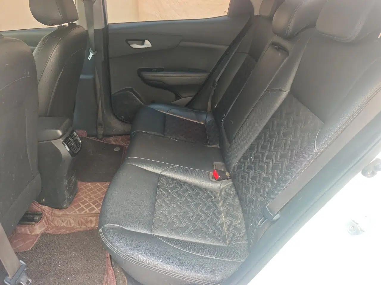Kia Forte 2018 1.6L Manual Value Edition with Sunroof — миниатюра 17