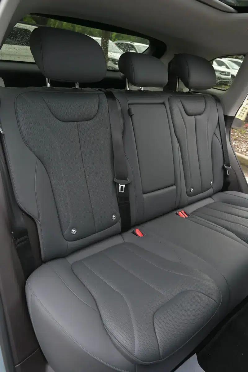Leapmotor C11 2026 Range Extended Electric Vehicle with 300 km/h LiDAR Smart Edition — миниатюра 18