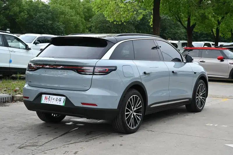 Leapmotor C11 2026 Range Extended Electric Vehicle with 300 km/h LiDAR Smart Edition — миниатюра 7
