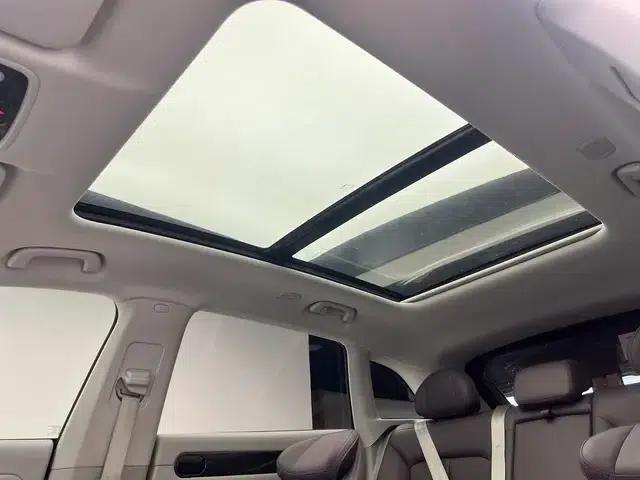 Leapmotor C11 2023 Range Extended Electric 300 Smart Edition — миниатюра 19