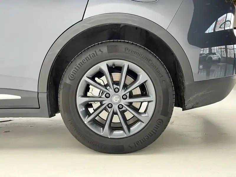 Leapmotor C11 2023 Range Extended Electric 300 Smart Edition — миниатюра 9