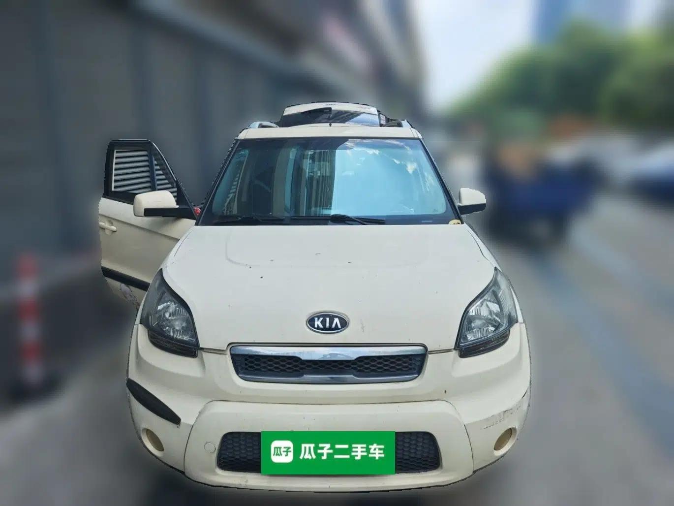 Kia Soul 2010 1.6L AT GL — миниатюра 2