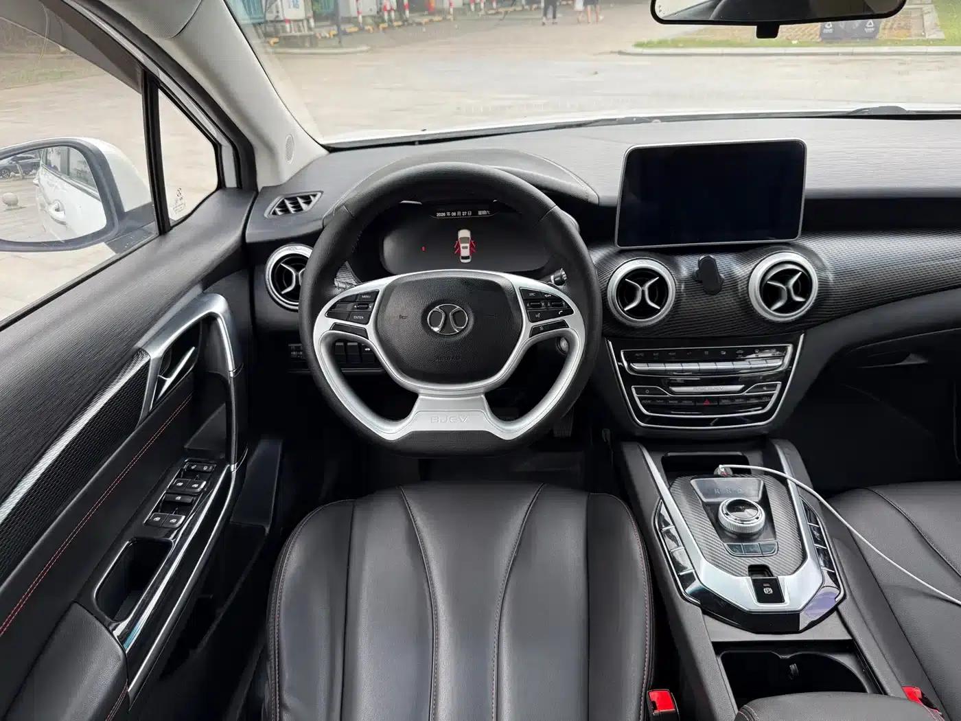 Beijing EU5 2018 R500 Smart Wind Edition — миниатюра 12