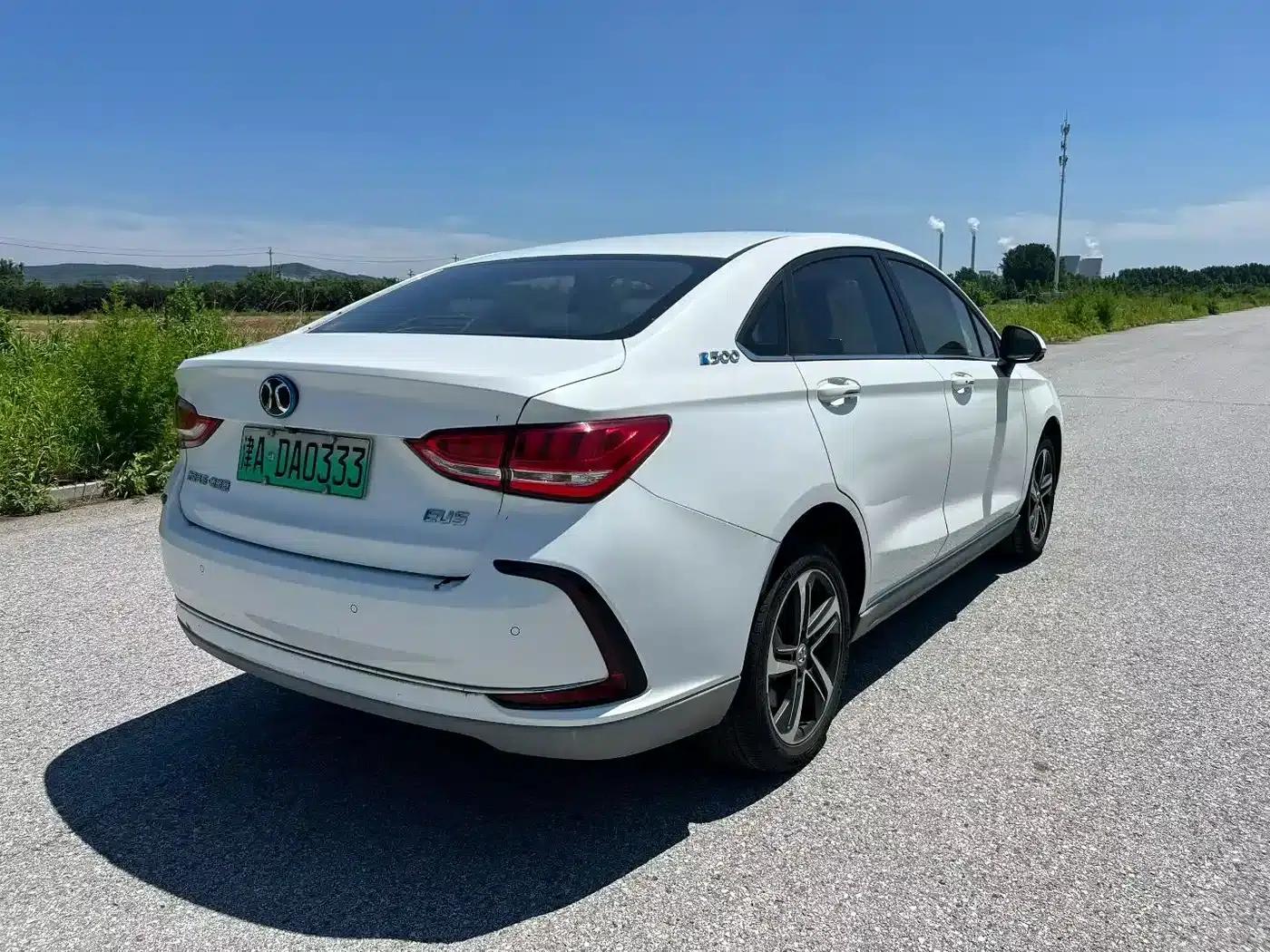 Beijing EU5 2018 R500 Smart Wind Edition — миниатюра 6