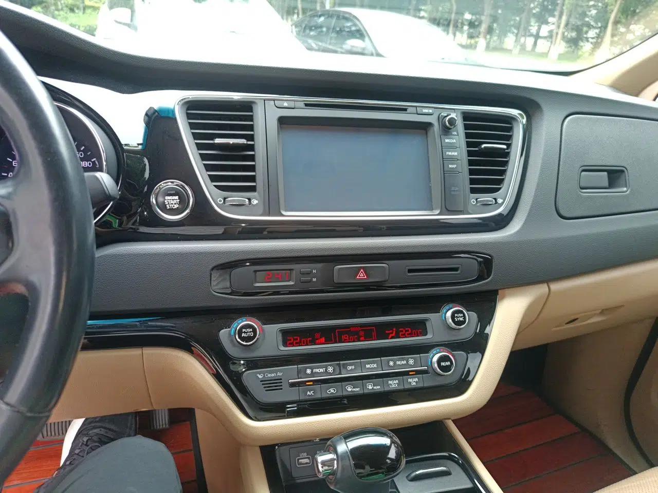Kia Carnival 2015 3.3 GDI Flagship Version China V Standard — миниатюра 13