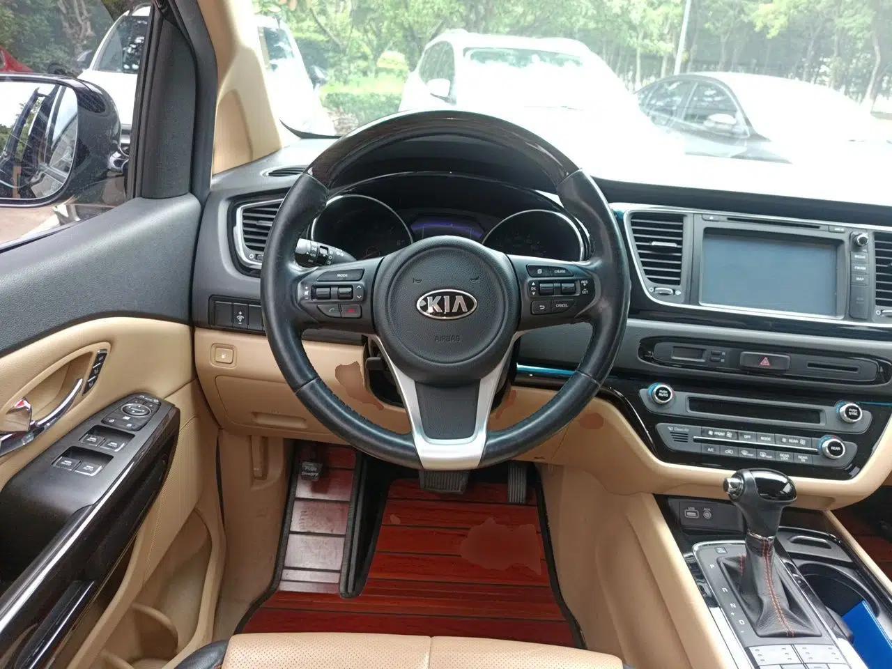 Kia Carnival 2015 3.3 GDI Flagship Version China V Standard — миниатюра 10