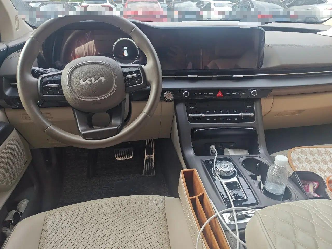 Kia Carnival 2021 2.0T Flagship Edition — миниатюра 9