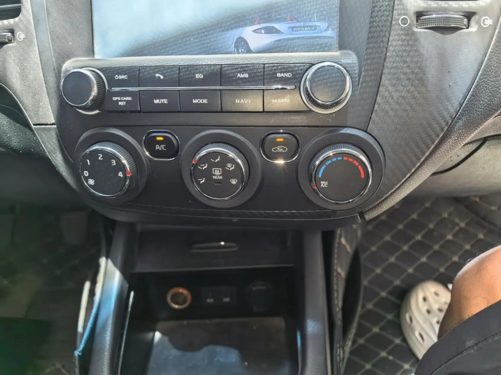 Kia K3S 2014 1.6L Manual GLS — миниатюра 15