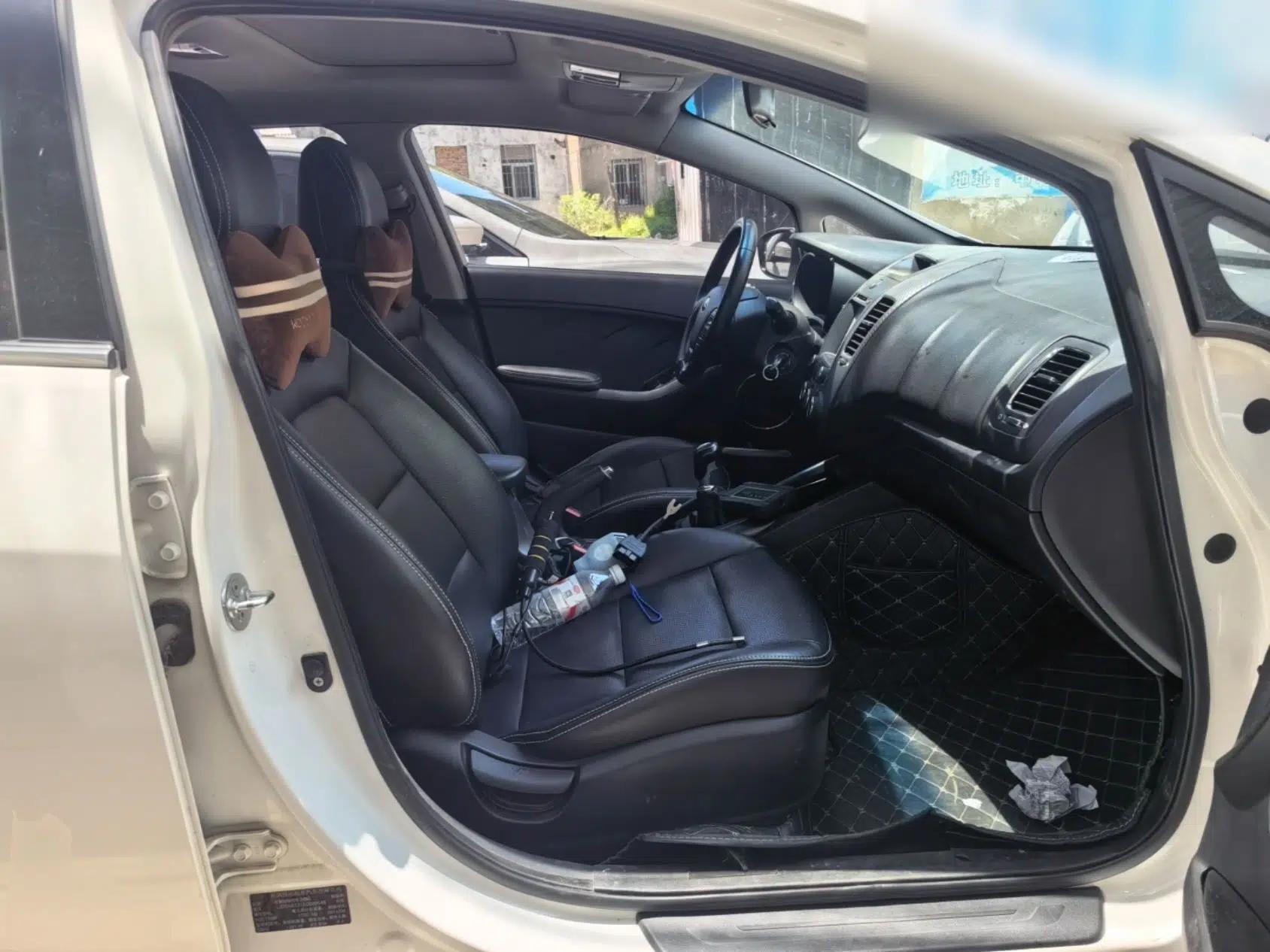 Kia K3S 2014 1.6L Manual GLS — миниатюра 19