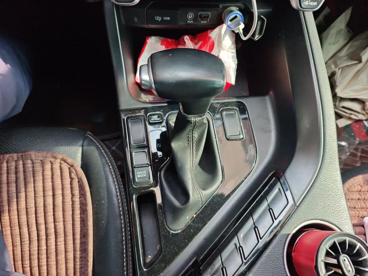 Kia KX7 2020 2.0T Automatic Two-Wheel Drive GLS 7-Seater — миниатюра 14