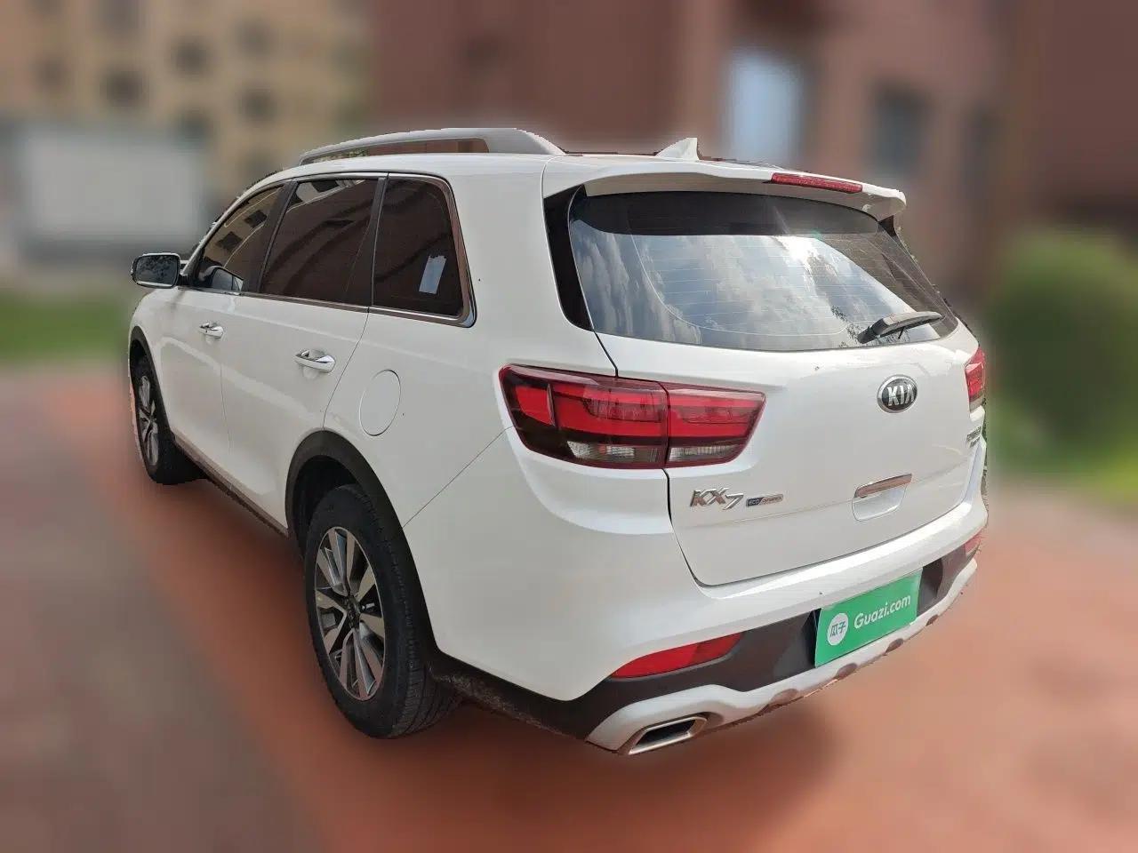 Kia KX7 2020 2.0T Automatic Two-Wheel Drive GLS 7-Seater — миниатюра 4