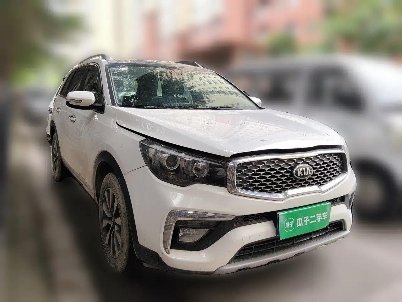 Kia KX7 2017 2.4L Automatic 2WD GLS 5-Seater — миниатюра 3