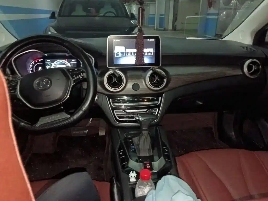 Senova D50 2018 1.5L CVT Premium Smart Edition — миниатюра 5