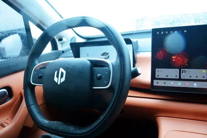 Leapmotor C16 2024 Range Extended Electric 200 Premium Edition — миниатюра 18