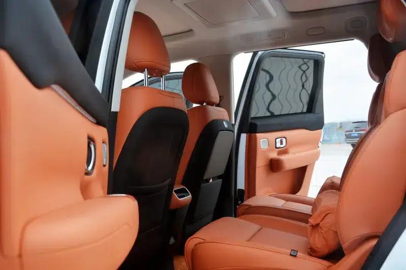 Leapmotor C16 2024 Range Extended Electric 200 Premium Edition — миниатюра 24