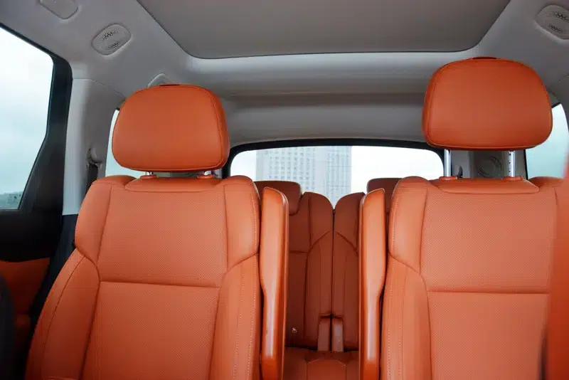 Leapmotor C16 2024 Range Extended Electric 200 Premium Edition — миниатюра 33