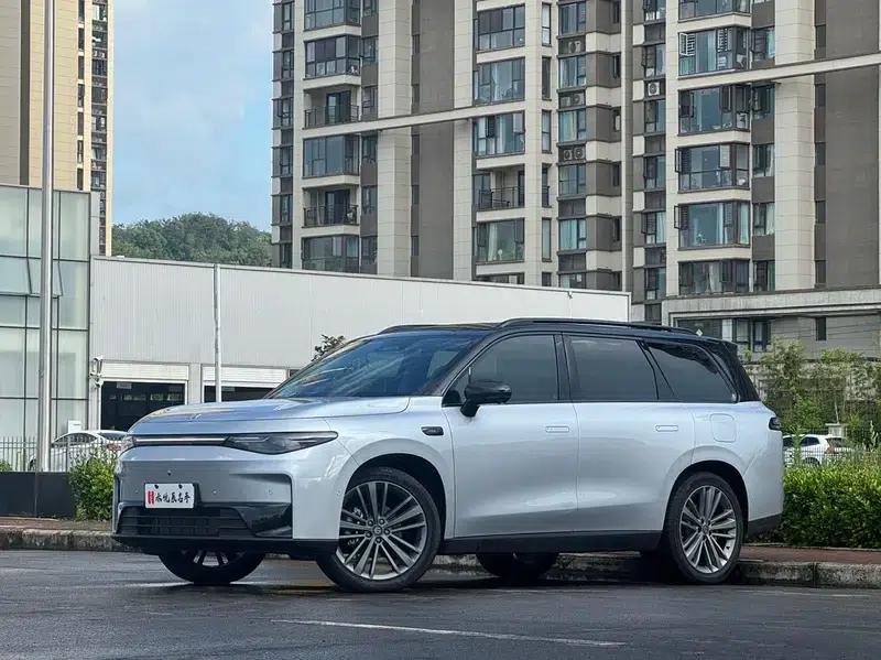 Leapmotor C16 2024 Range Extended Electric 200 Premium Edition — миниатюра 1