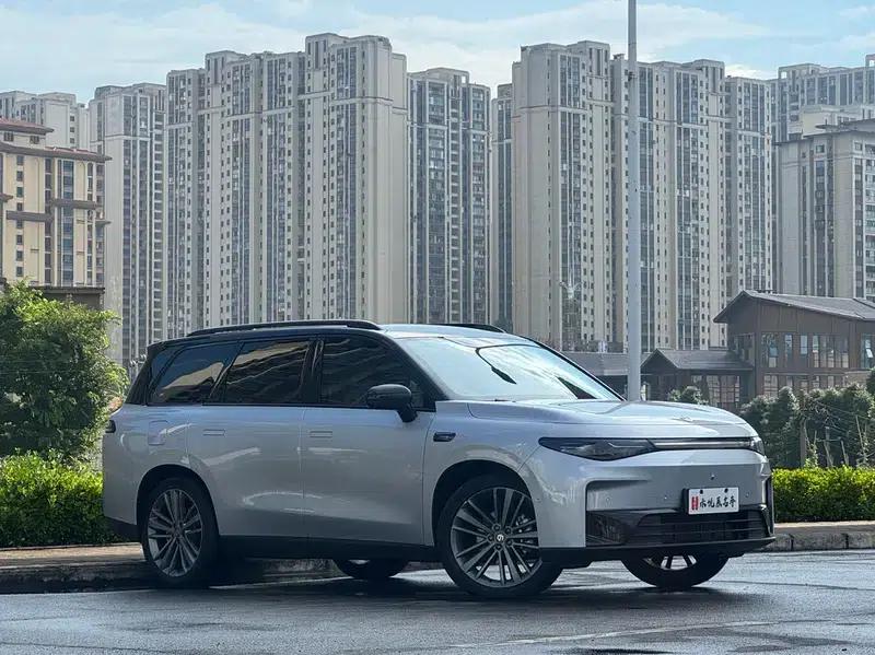 Leapmotor C16 2024 Range Extended Electric 200 Premium Edition — миниатюра 3