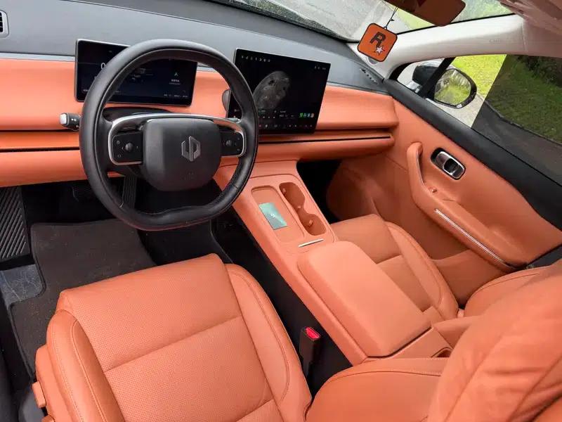 Leapmotor C16 2024 Range Extended Electric 200 Premium Edition — миниатюра 11