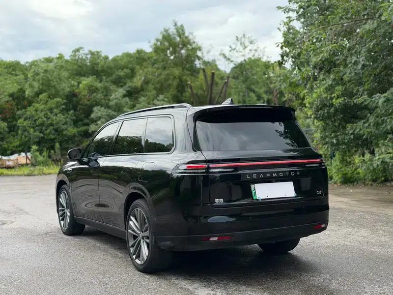 Leapmotor C16 2024 Range Extended Electric 200 Premium Edition — миниатюра 4