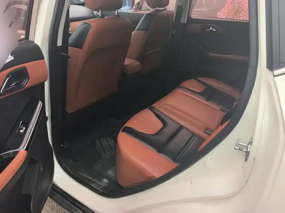 2016 Senova X35 1.5L Automatic Deluxe Edition — миниатюра 11