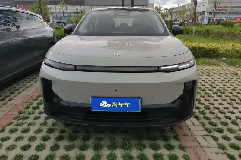 Leapmotor B10 2025 Model 510 Enjoy Edition — миниатюра 2