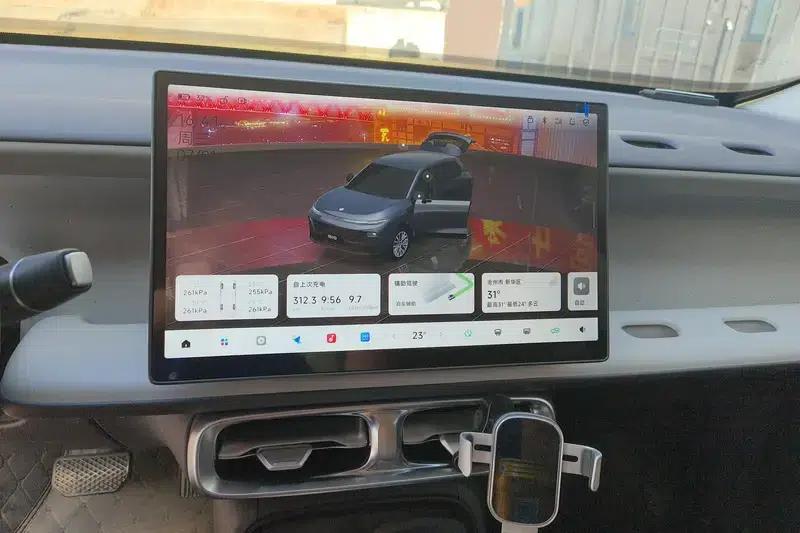 Leapmotor B10 2025 Model 510 Comfort Edition — миниатюра 10