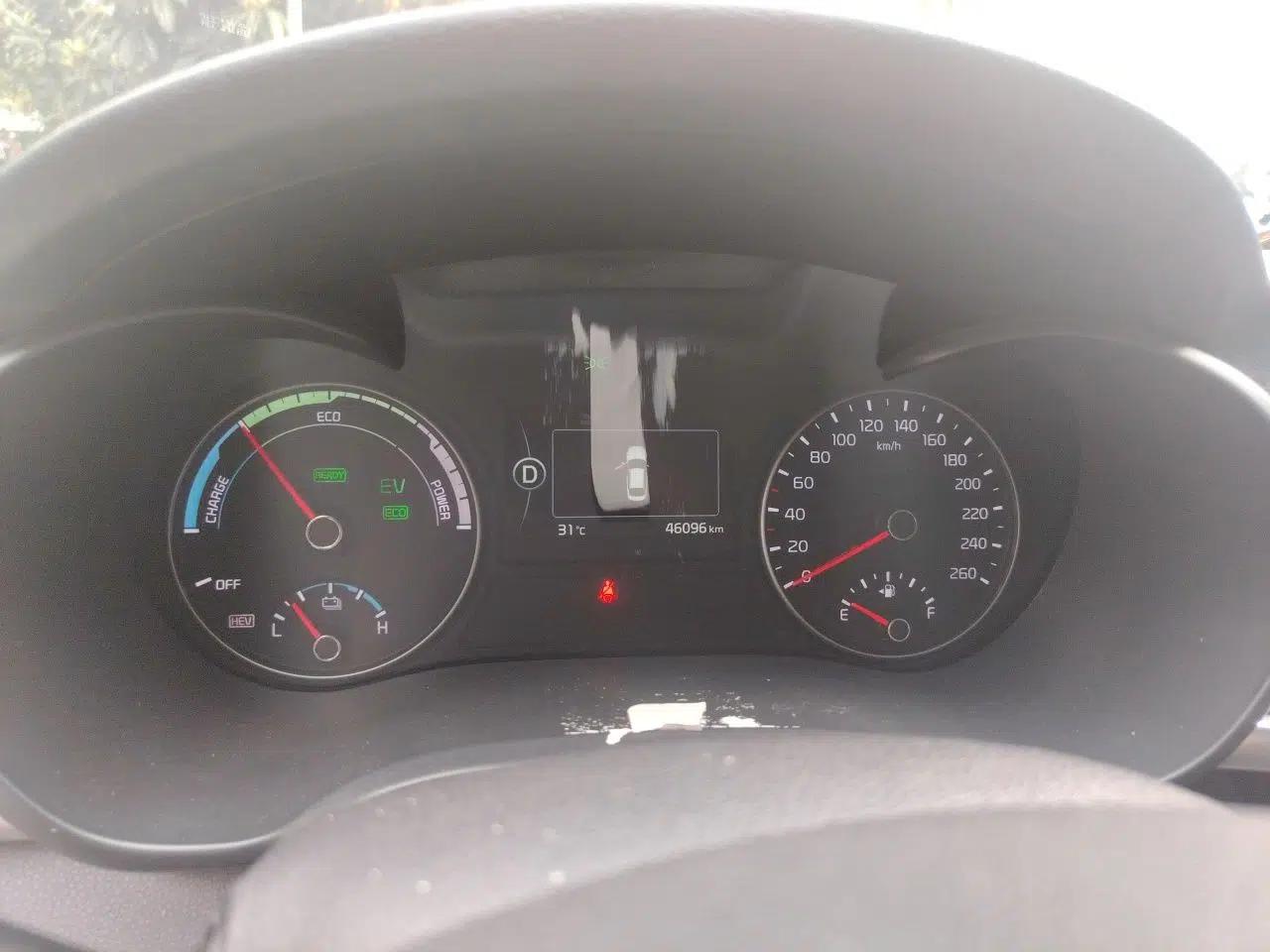 Kia K5 New Energy 2018 2.0L Smart Enjoyment Version — миниатюра 11