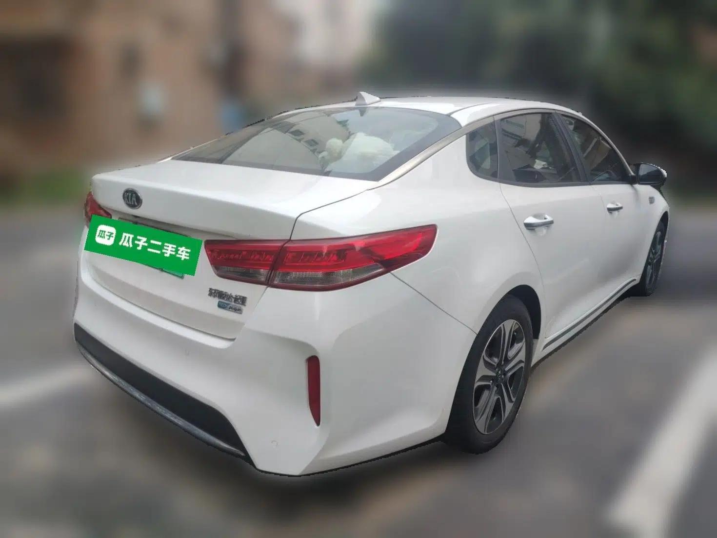 Kia K5 New Energy 2018 2.0L Smart Enjoyment Version — миниатюра 6